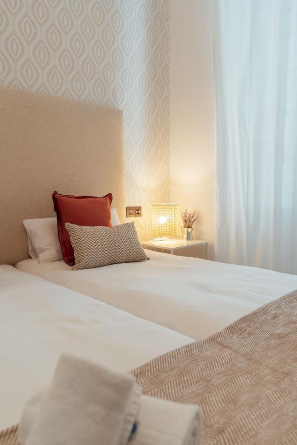 Minty Stay - Las Setas Seville Ngoại thất bức ảnh